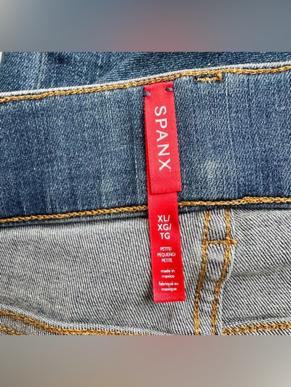 Spanx Seamed Front Wide Leg High Rise Raw Hem Capris Size XL - Picture 9 of 9